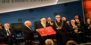 Chủ tịch Hội đồng Rabbi Âu châu: Nạn bài Do thái tăng chưa từng có